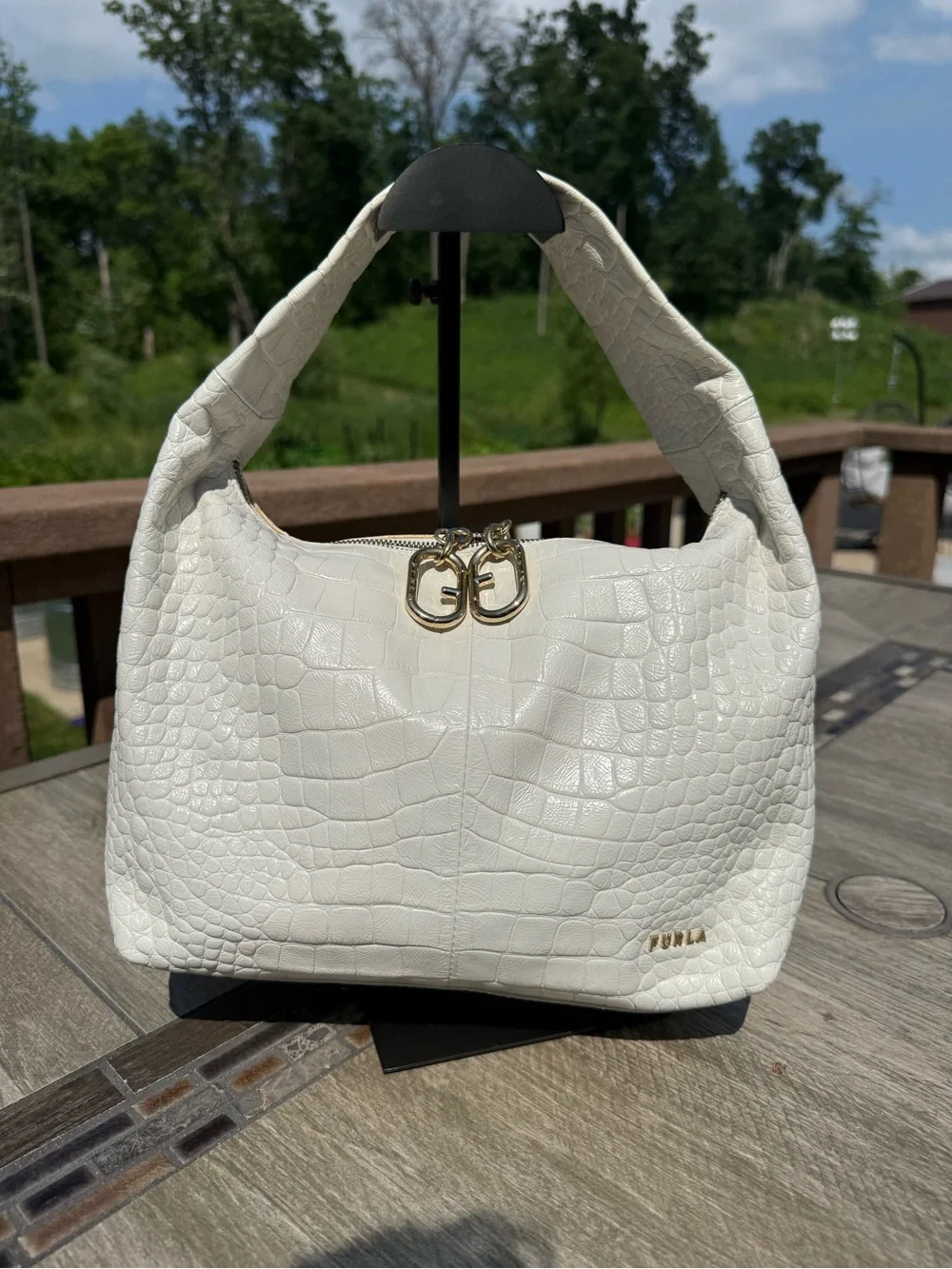 EUC Furla Ginger Hobo Bag in croc-embossed leather - Picture 6 of 12